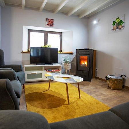 Casa De Campo En Llanes Para 8 Personas Ла-Гальгера Экстерьер фото
